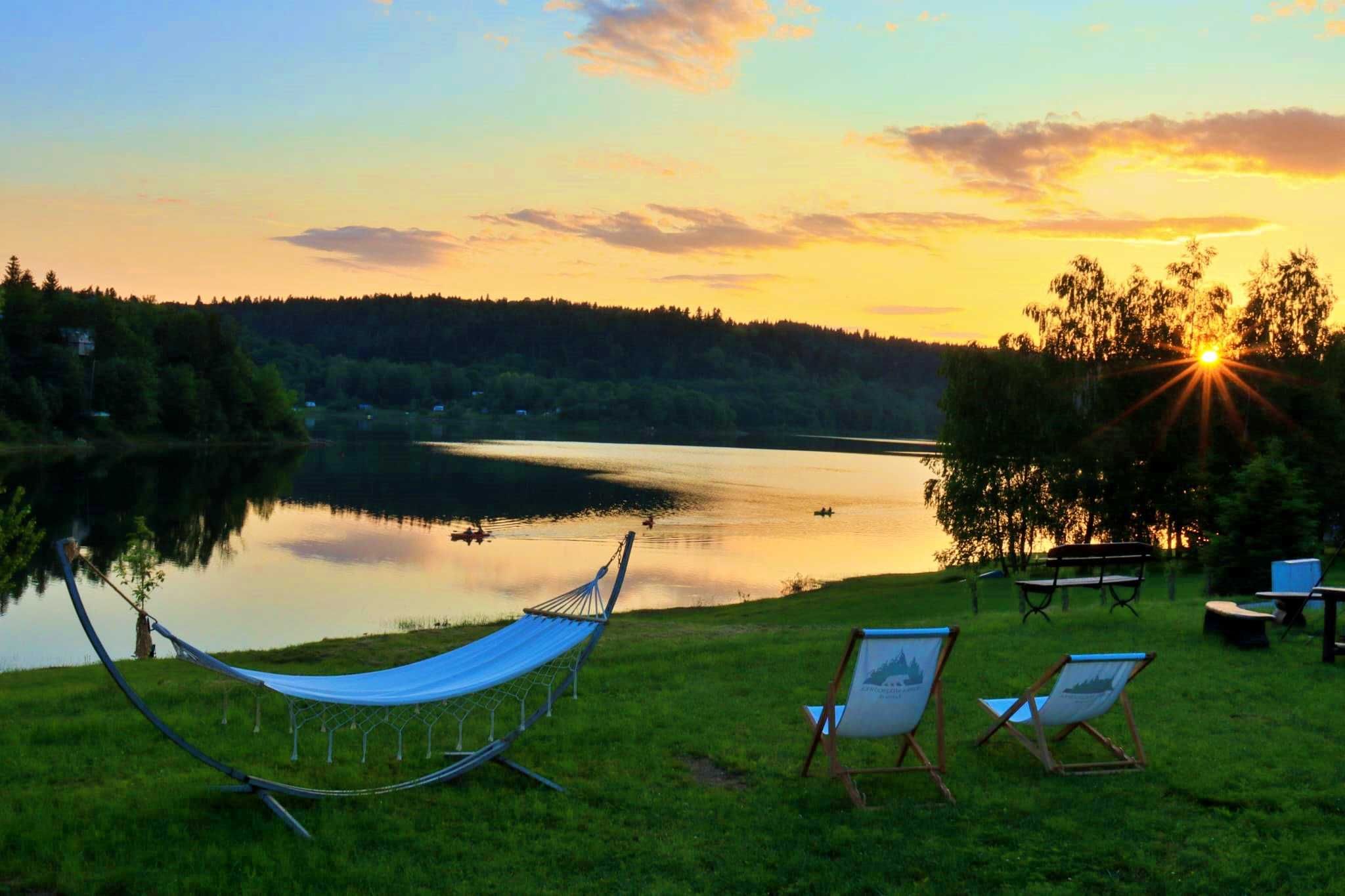 Dom nad morzem Bieszczadzkim Jacuzzi sauna 40 m jezioro prywatna plaża