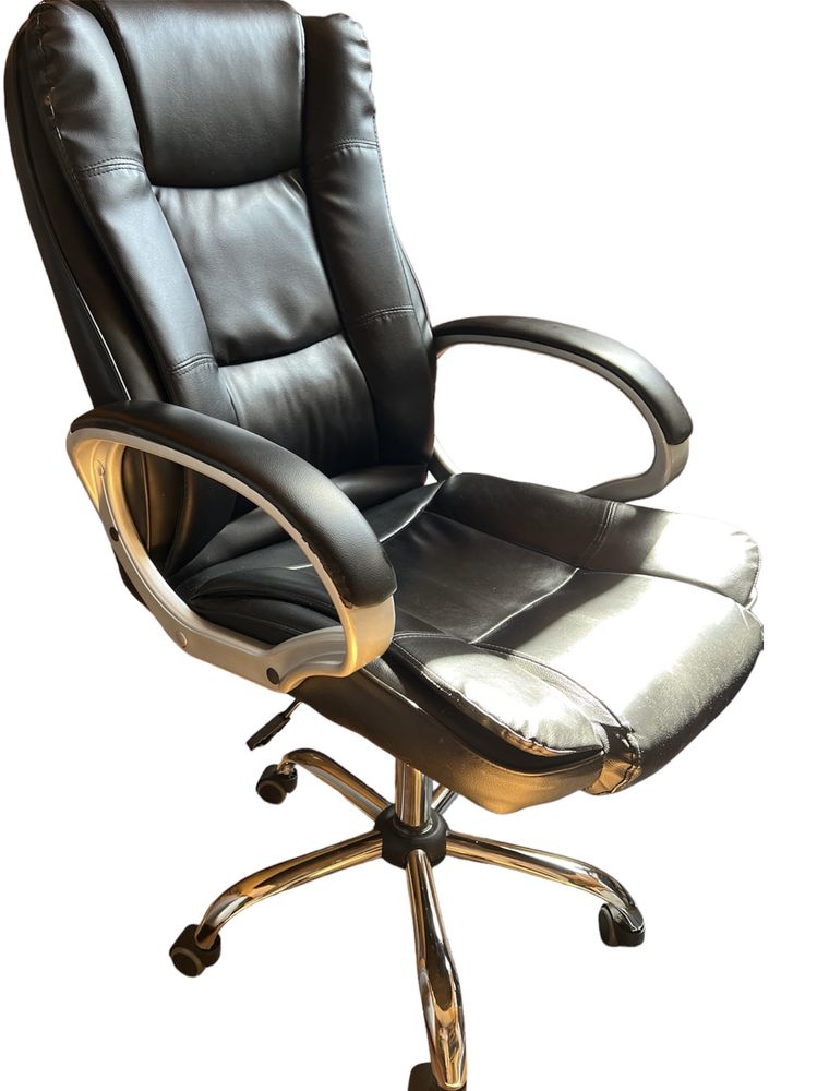 Krzeslo biurowe, regulowane