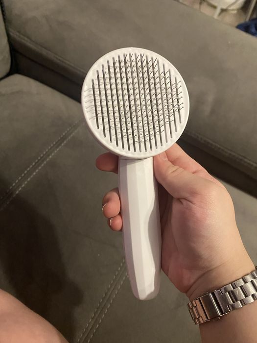Щітка для легкого вичісування тварин/котиків/собак/шиншил чи ін
