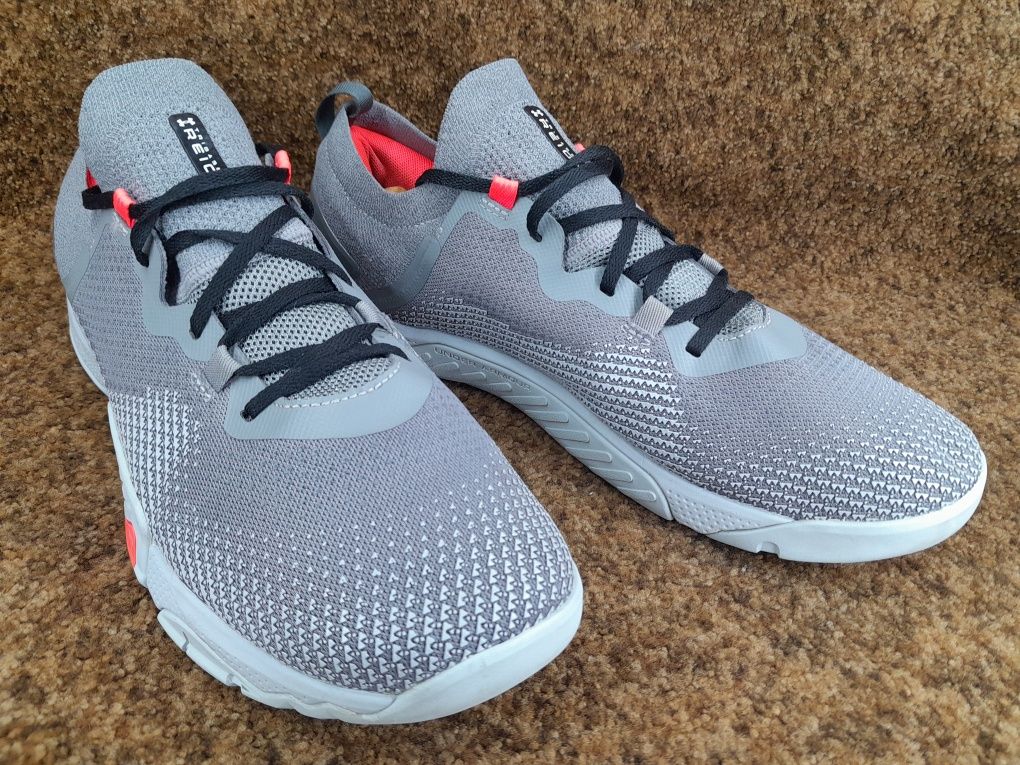 Кросівки оригінал Under Armour 47,46 розмір.