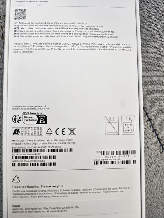 Iphone 17 pro max...1tb