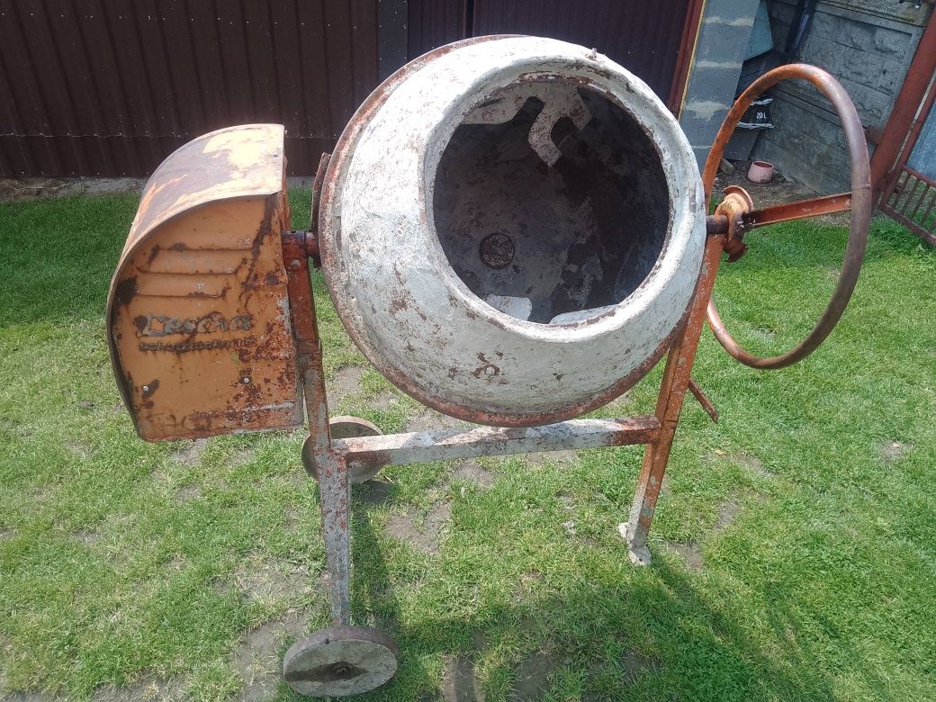 Betoniarka Lescha 145L. 230 v.
