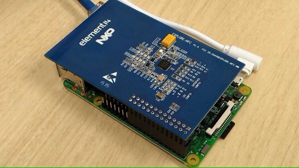 Element14 - NFC Expansion HAT para Raspberry Pi