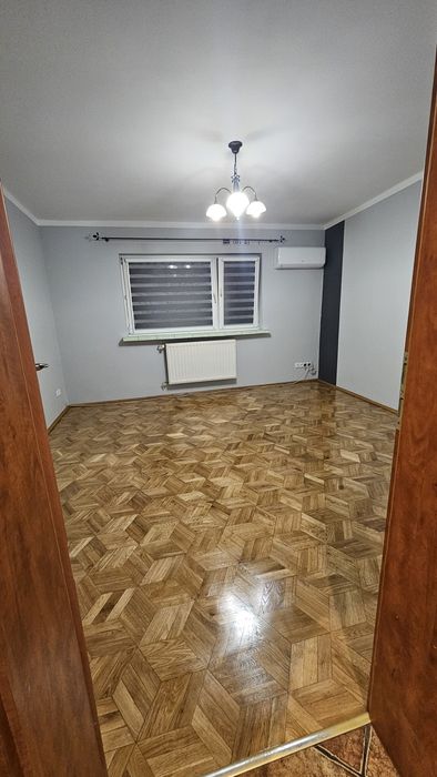 Sprzedam mieszkanie z ogrodem I garażem