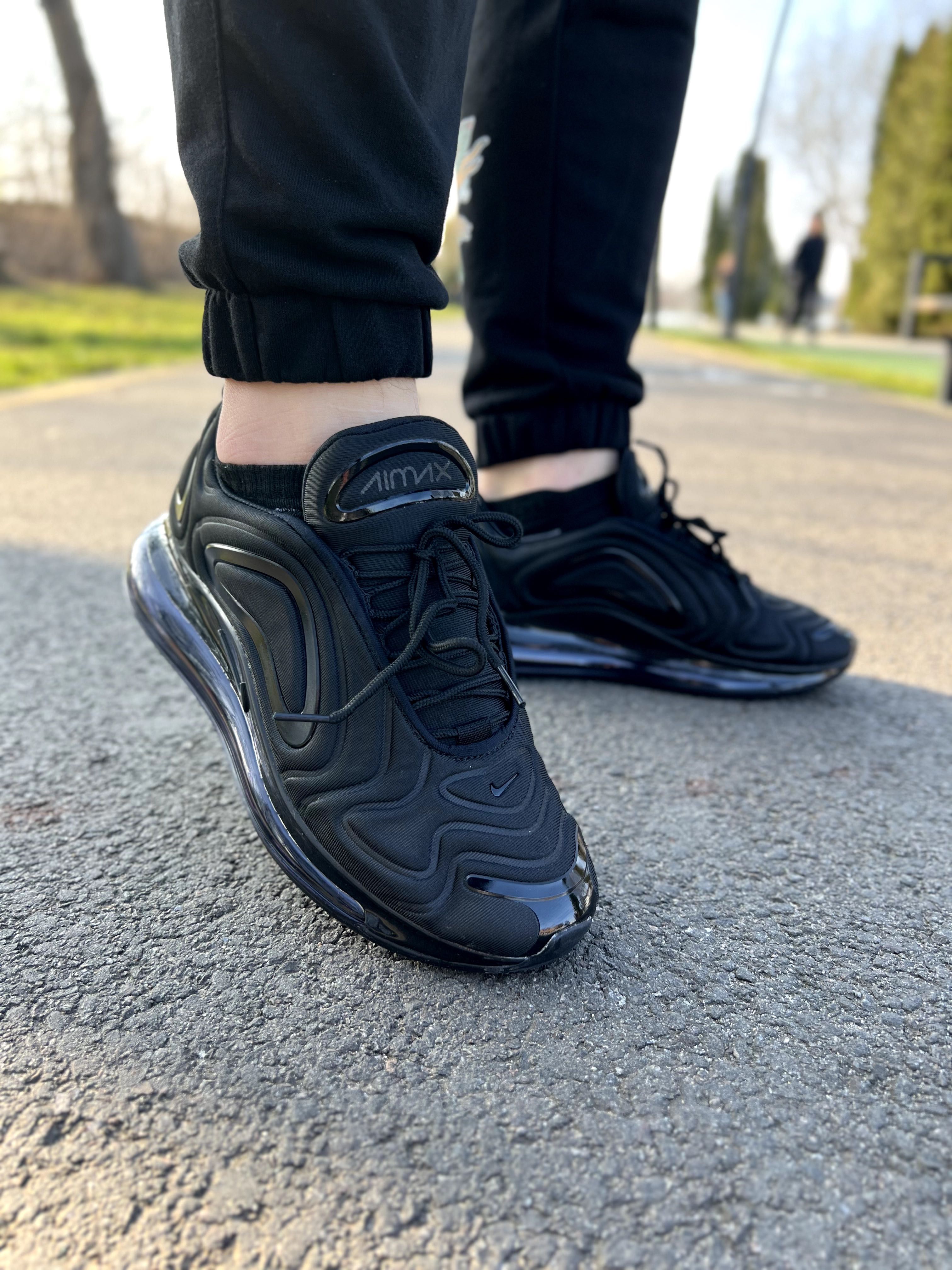 Мужские кроссовки Nike Air Max 720 Black. Размеры 40-45