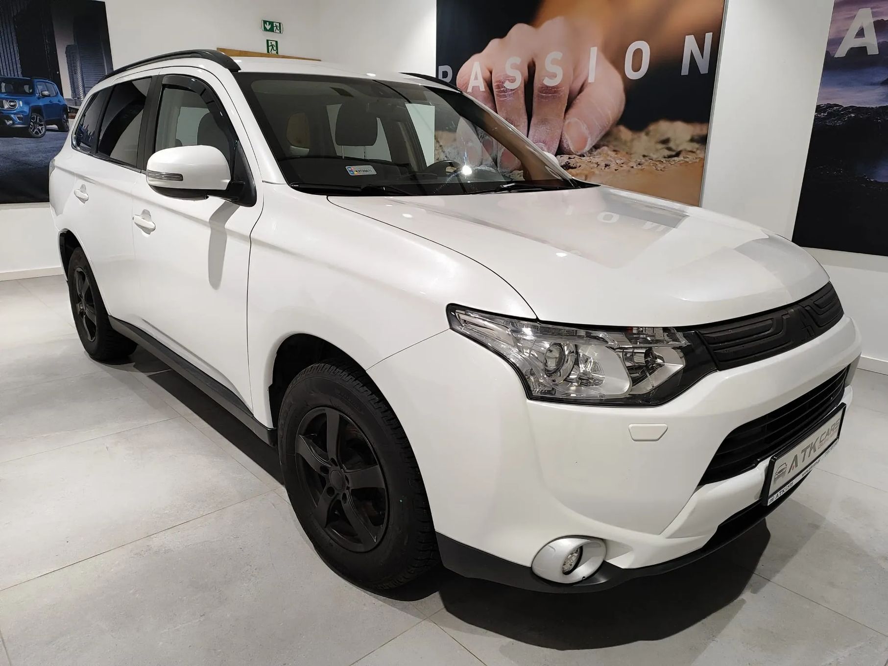 Mitsubishi Outlander 2.2 DI-D 4WD 7-osobowe Hak