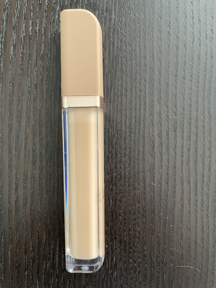 Corrector Natasha Denona