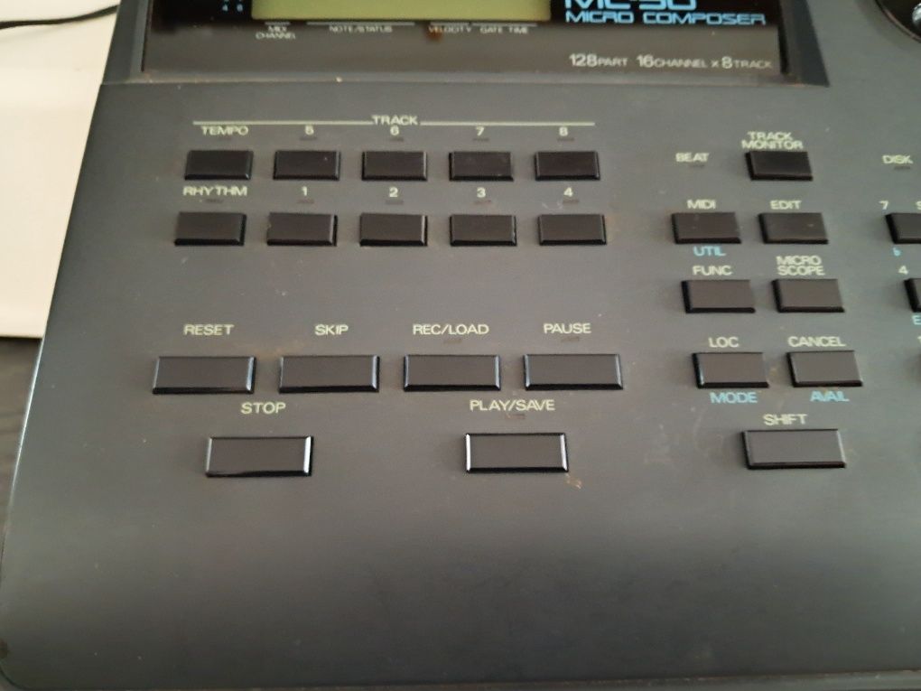 Roland MC-50 Micro Composer (1991 MIDI Sequencer)