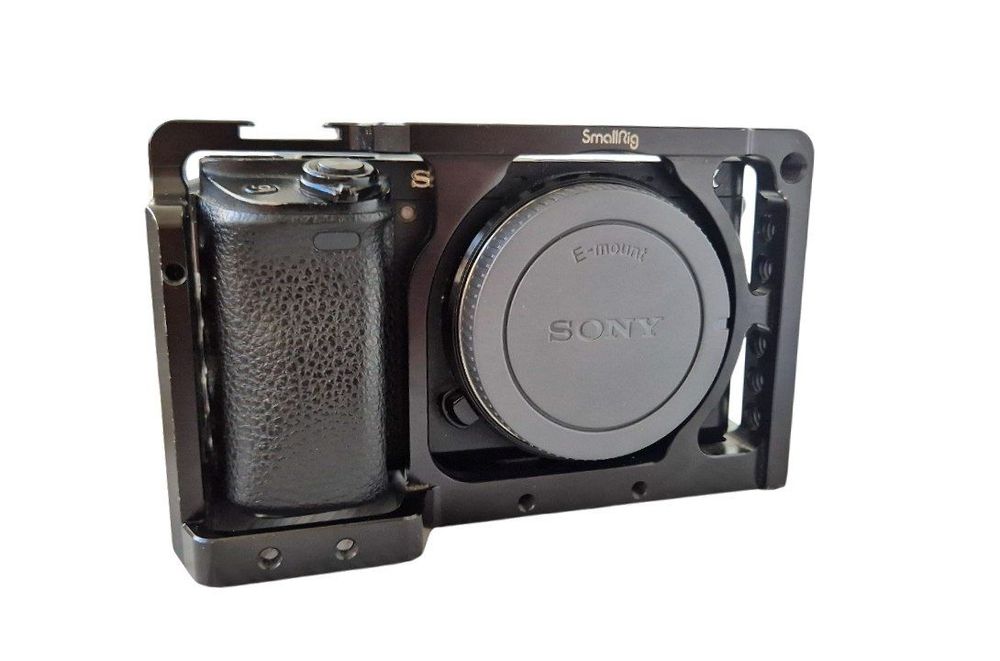 Sony A6300 + клітка SmallRig