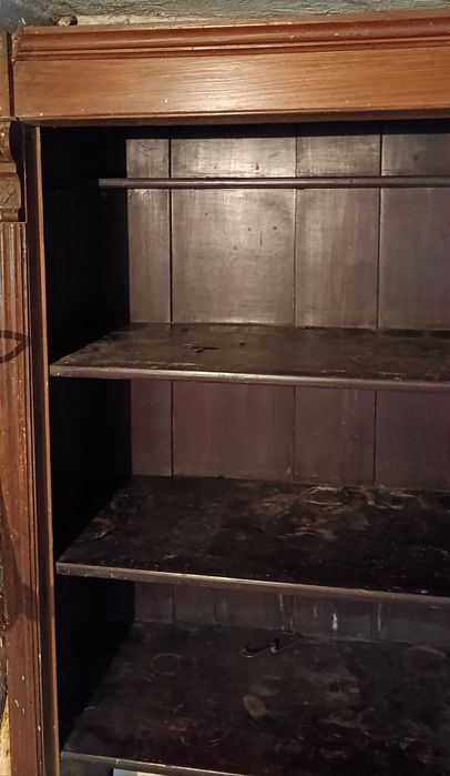 Szafa przeszklona retro