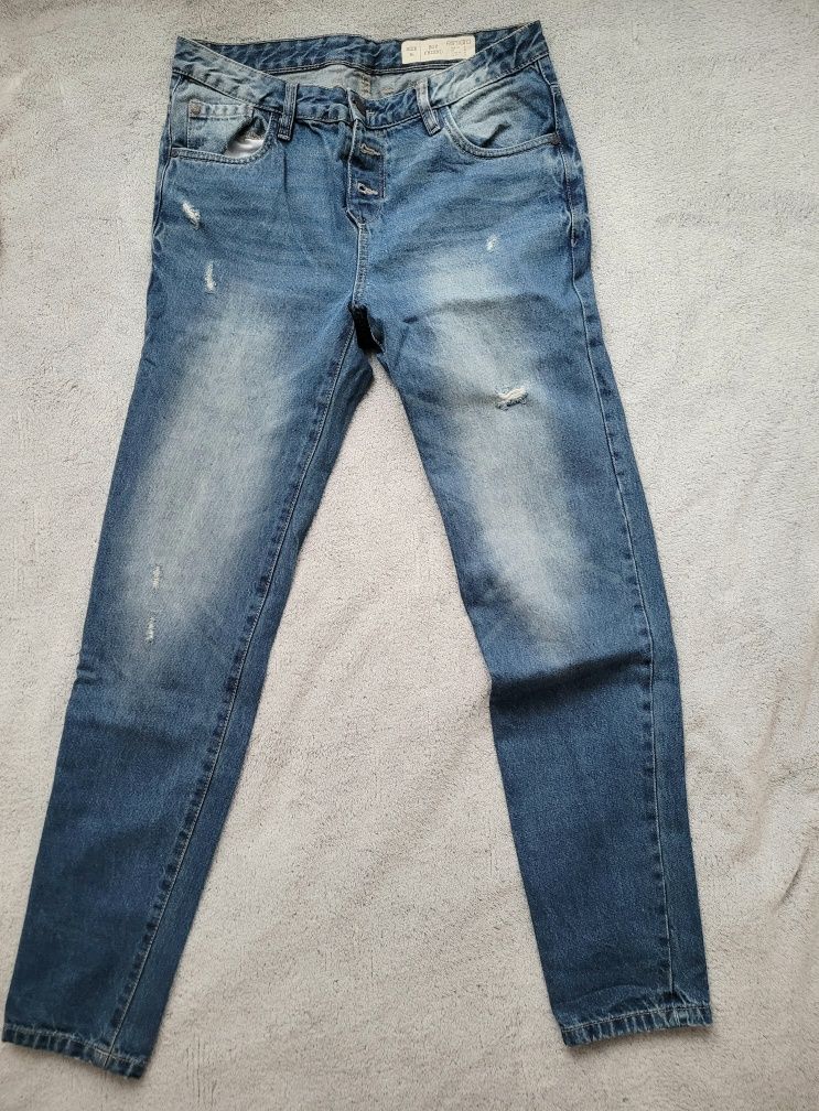 Spodnie BOYFRIEND r. 36 dziury