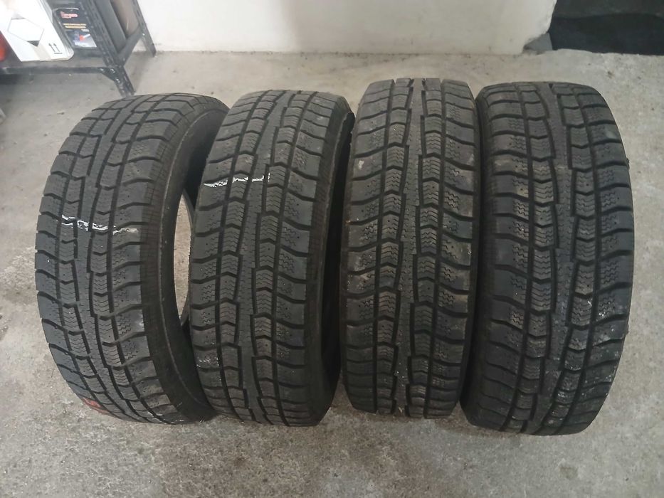 4 Pneus 205/70R15 Cooper seminovos