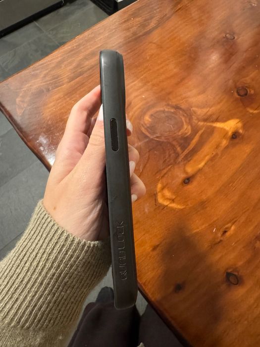 Capa iPhone 15 Quadlock