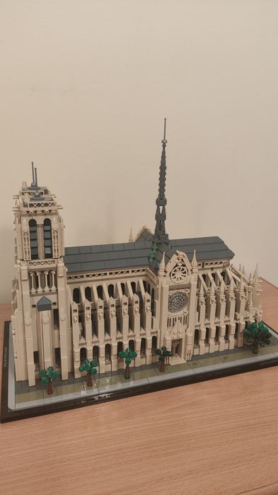 LEGO® 21061 Architecture - Notre-Dame w Paryżu