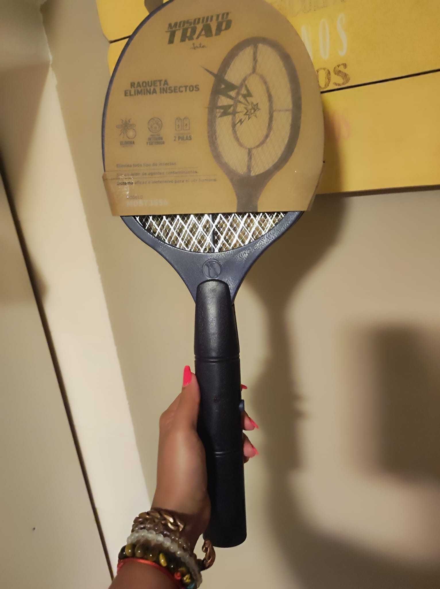 Raquete Mosquiteira