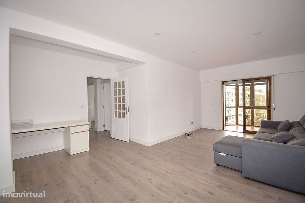 Apartamento T2 para arrendamento