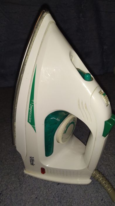 Продам праску Vitek