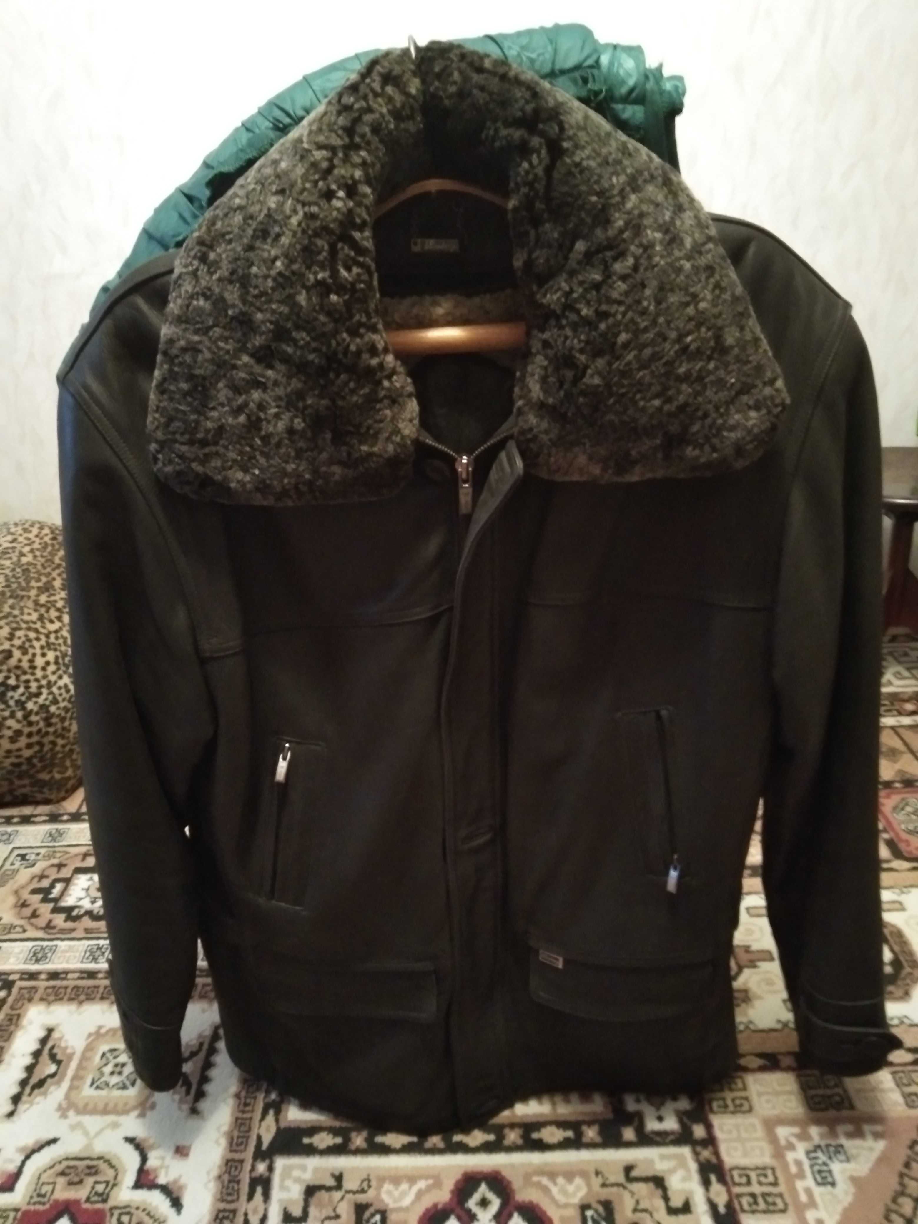 Куртка кожаная черная, зима