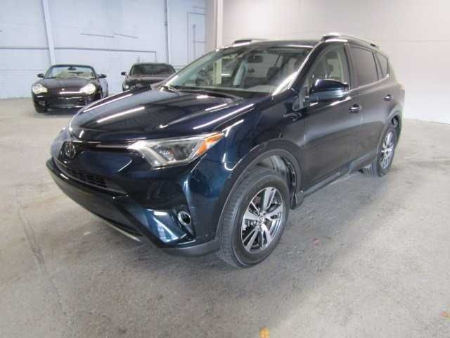 Toyota RAV4 XLE 2018