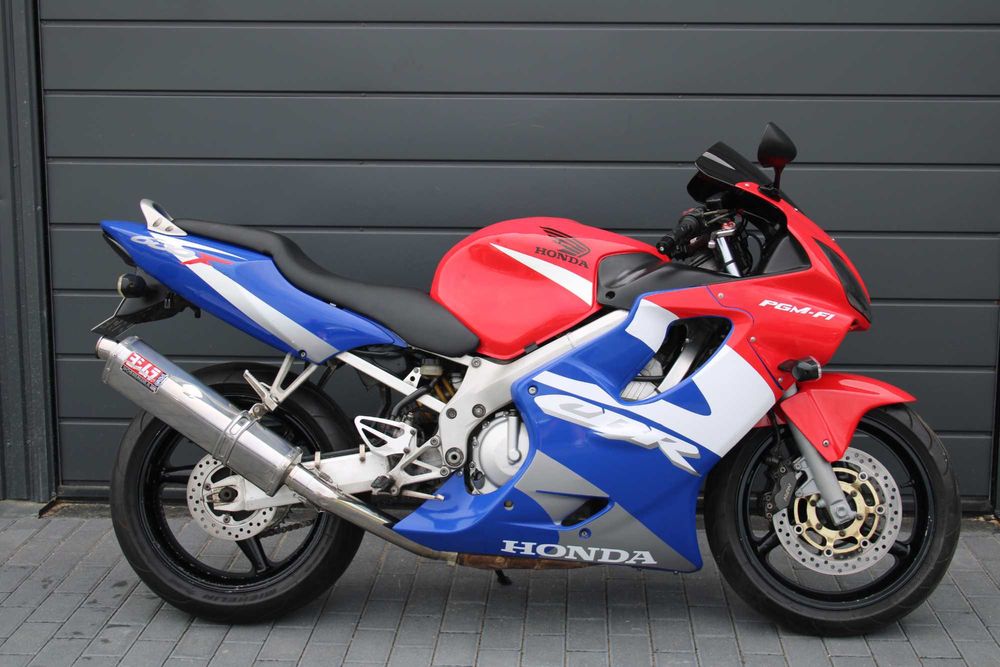 Honda CBR 600 F4i PC35 * 2002 * 51.407km * Zarejestrowana * YOSHIMURA