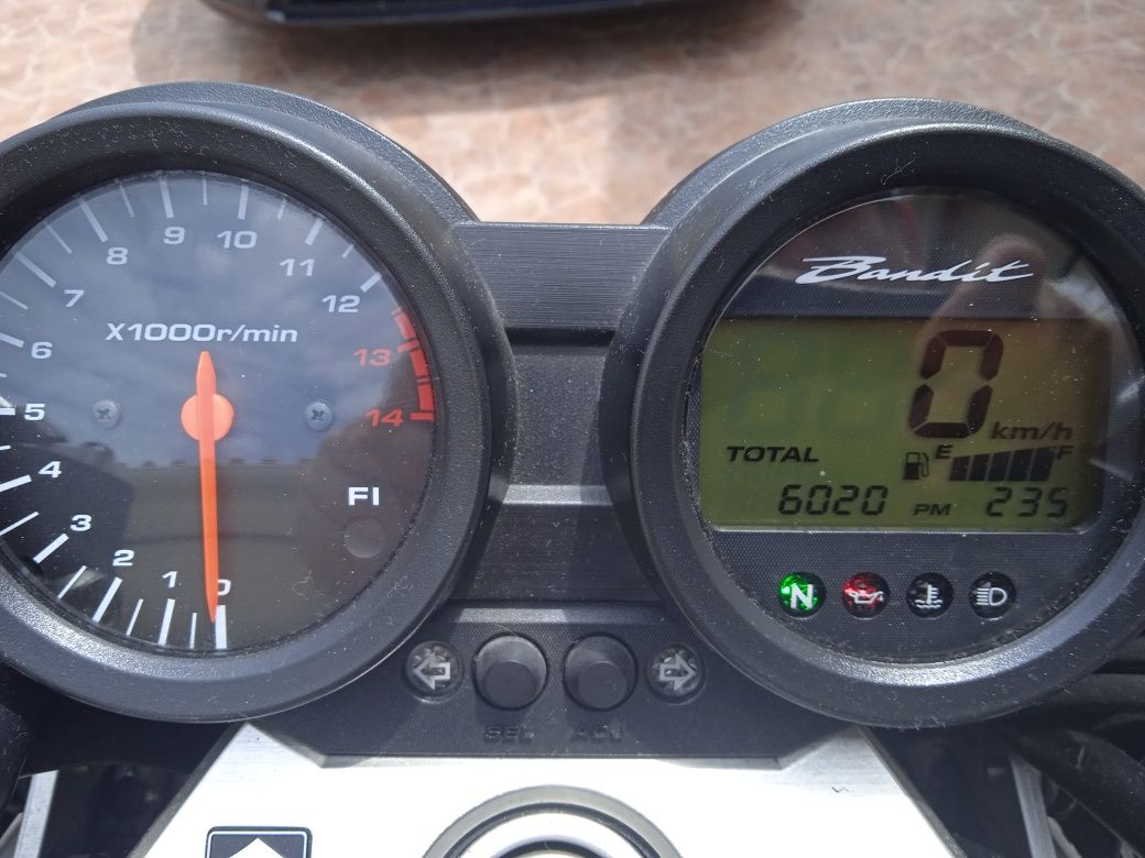 Suzuki bandit 650