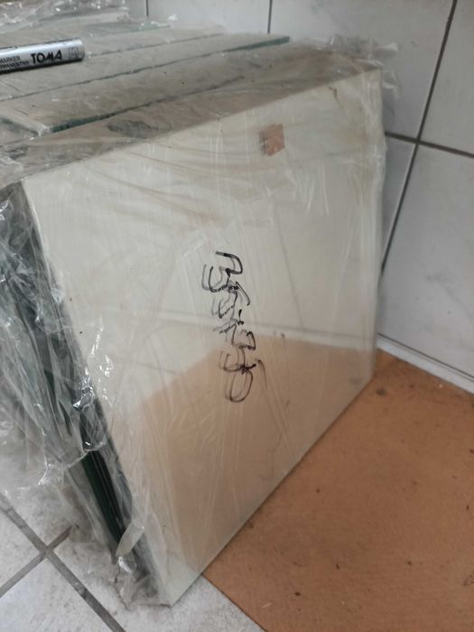 Płytki,kafelki,kwadraty lustrzane 35 x 35 cm