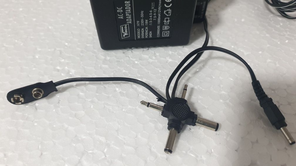 Transformador Universal AC-DC