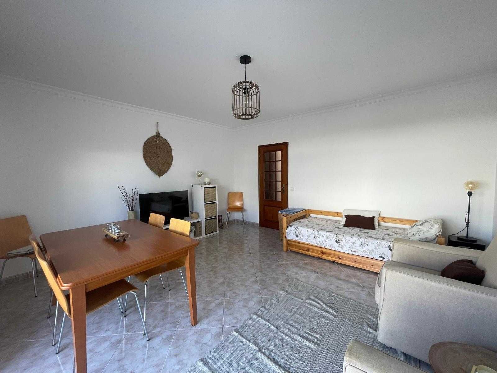 Moradia T2  em Tavira (arrendamento inverno)