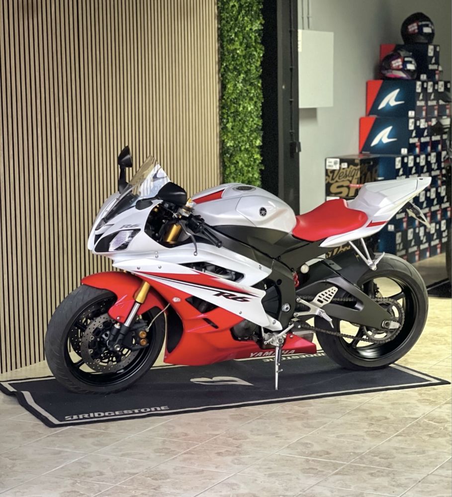 Yamaha R6 (2007) – 17.000km