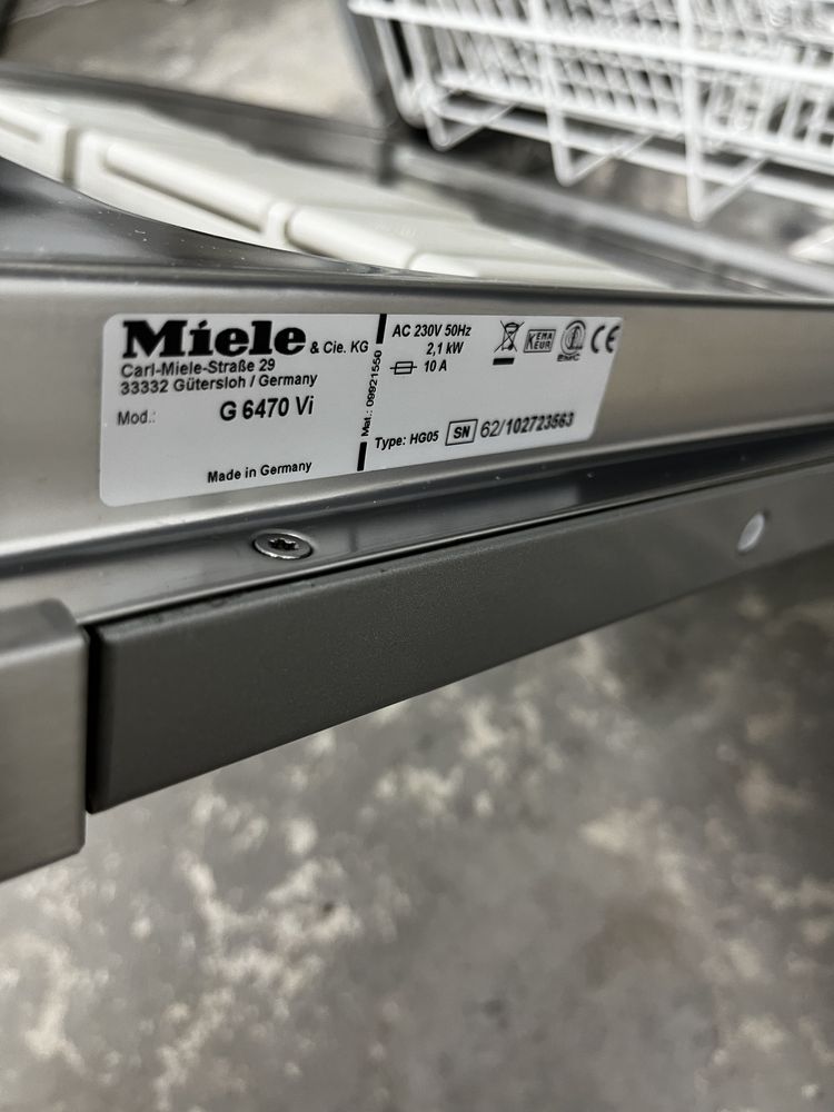 Повновбудована Посудомийна машина Miele G6470 SC A+++