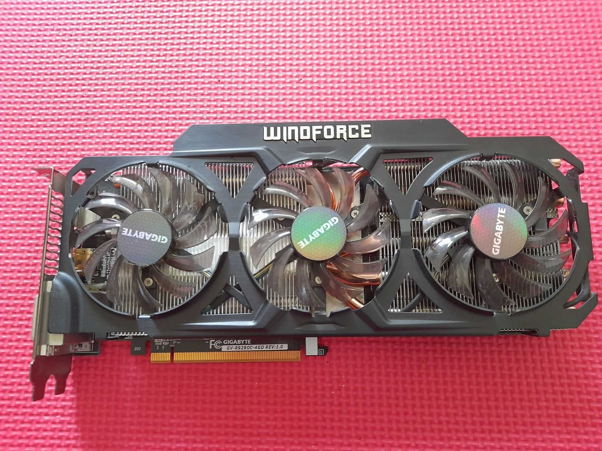 + Gigabyte RADEON R9 290 4GB OC Windforce GDDR5 512BIT +