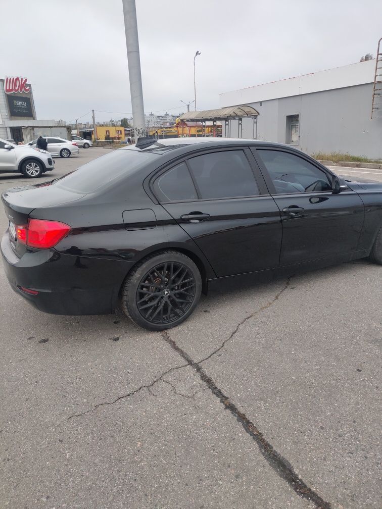 Продам Bmw f30 328i