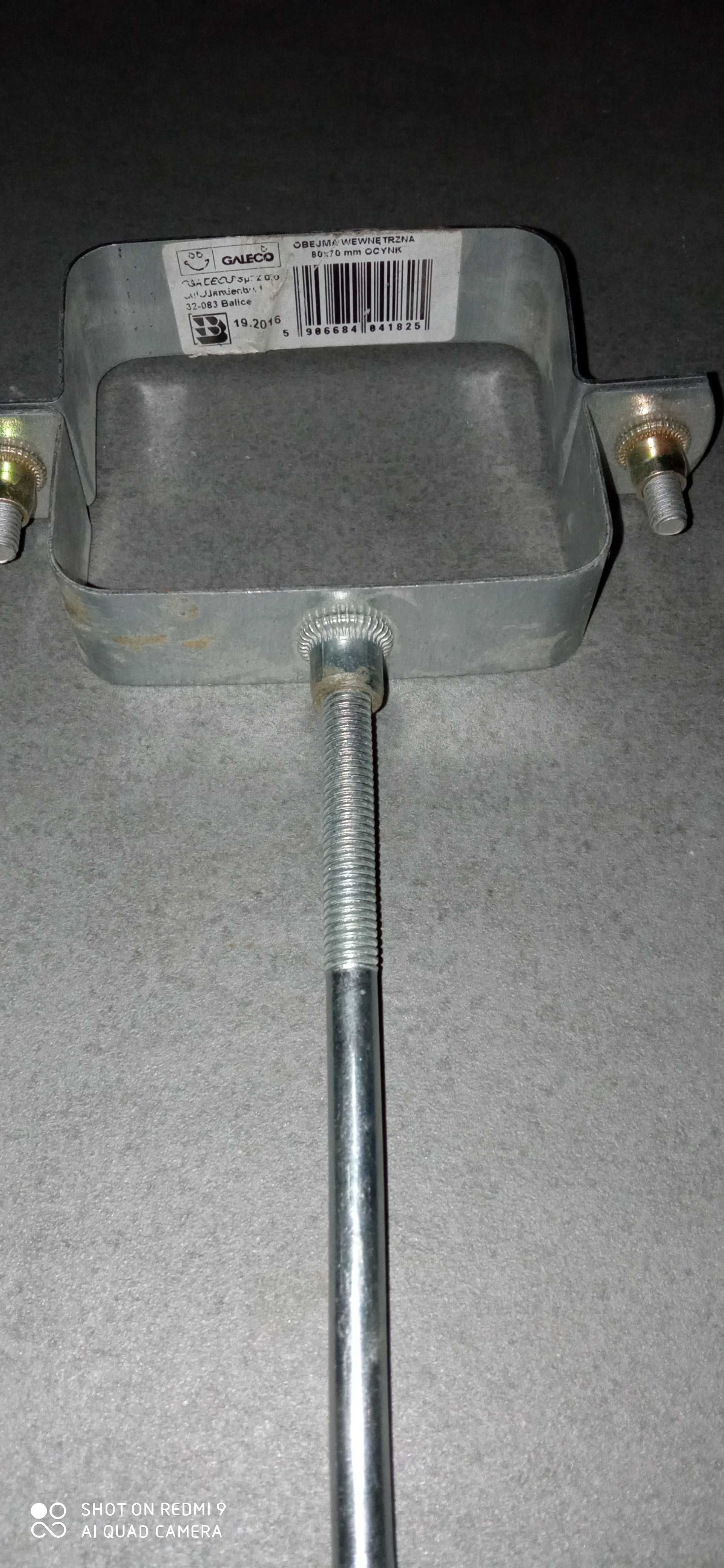 Obejma rury spustowej 80mm x70mm