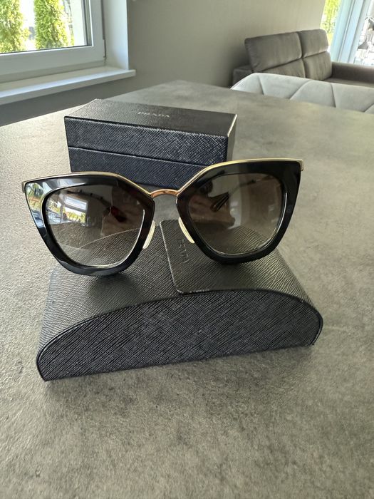 Okukary przeciwsłoneczne PRADA