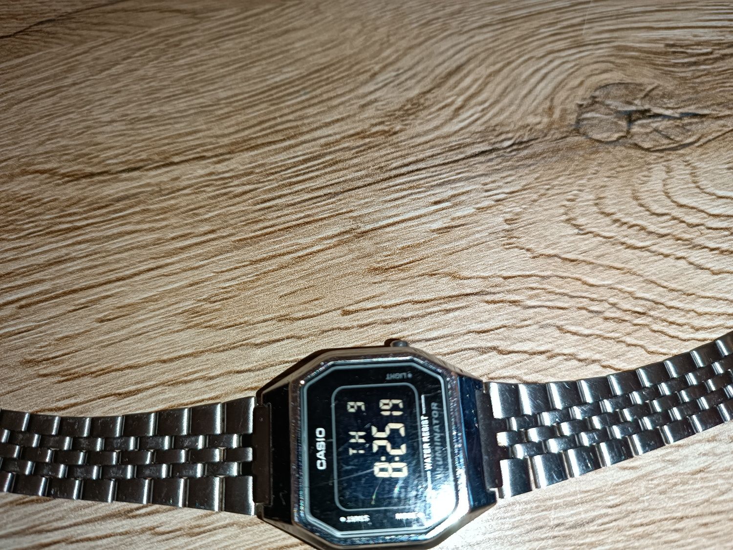 Casio LA680WE damski retro