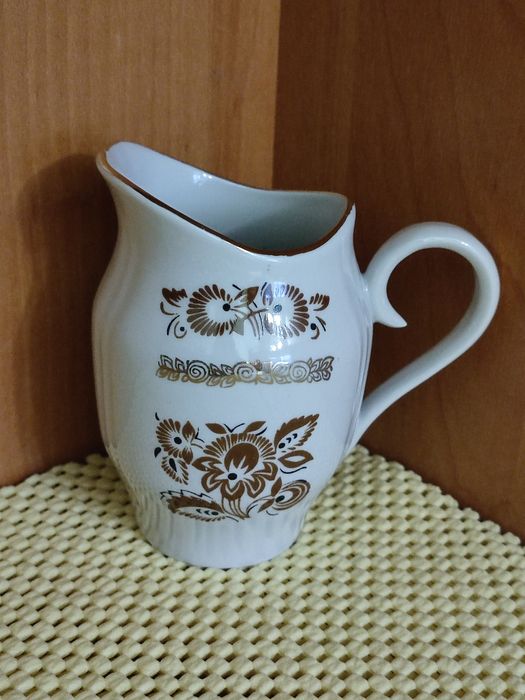 Посуд молочник від сервізу для кави