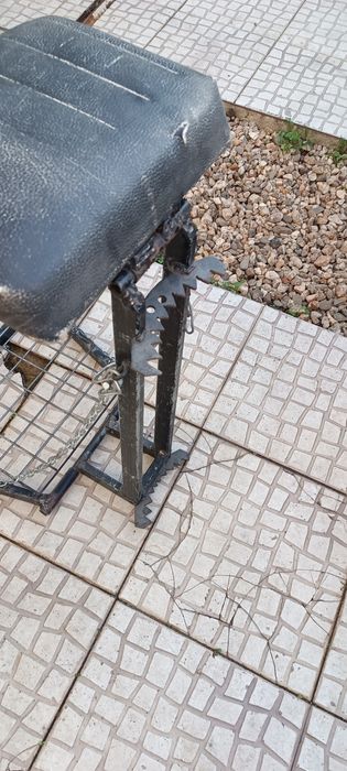 Treestand, banco ,  para caça fixar em árvore