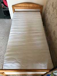 Łóżko z materacem 160x80 + pojemnik na pościel Ikea