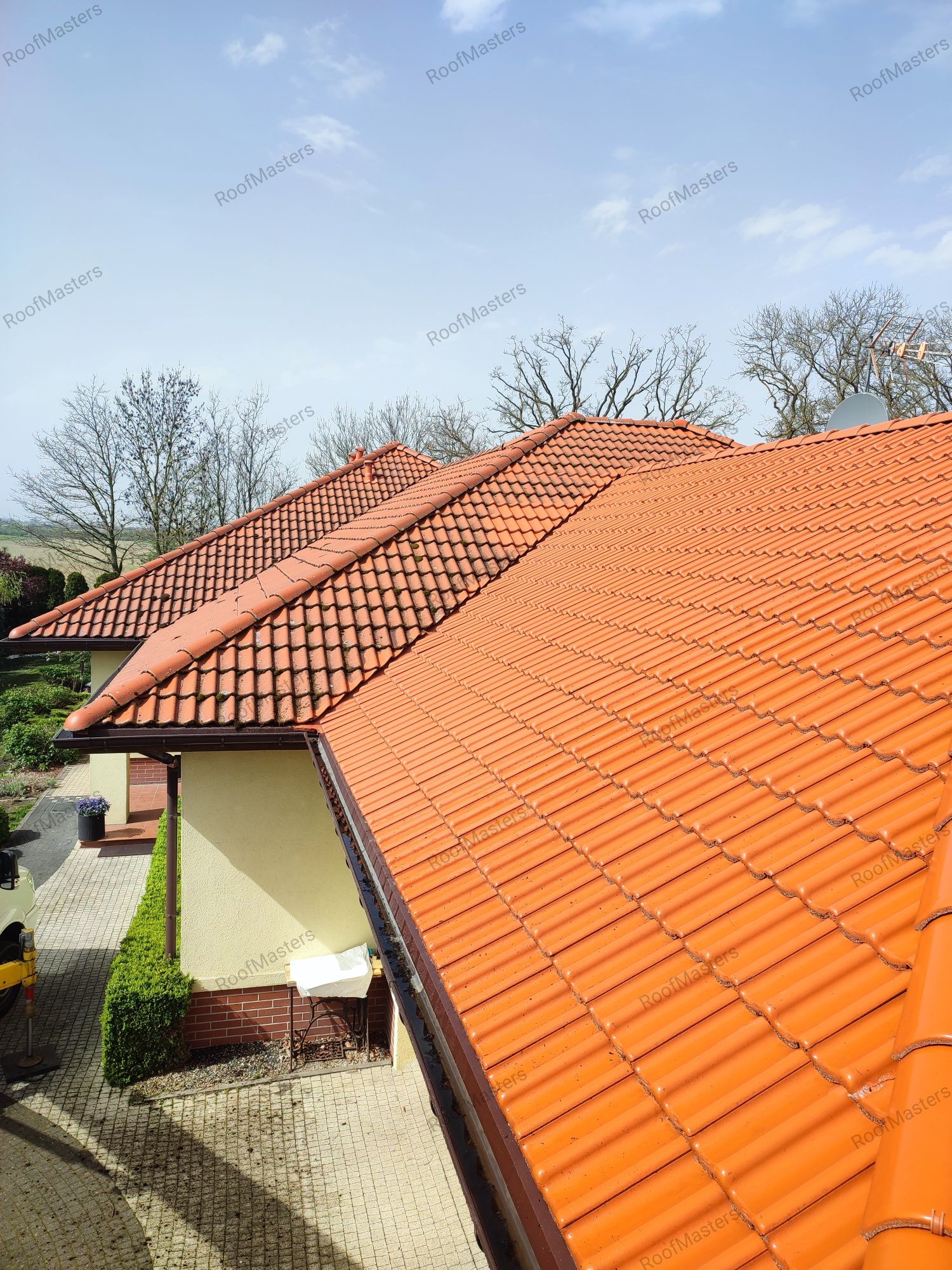 Roof Masters Mycie i Malowanie Elewacji,Dachu, Polbruku ,