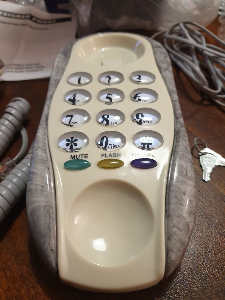 PANAPHONE TX-657 Telefon stacjonarny. Nowy.