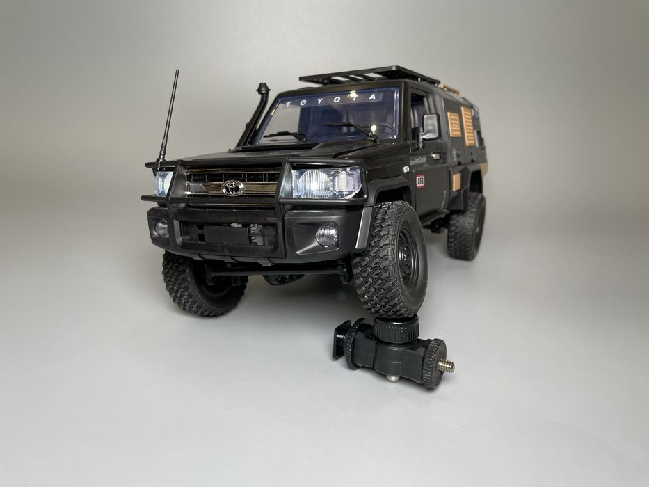 Радиоуправляемая машинка на радиоуправлении на радіокеруванні Джип