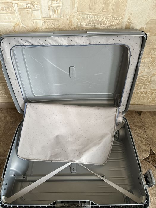 Дорожний чемодан Sansonire