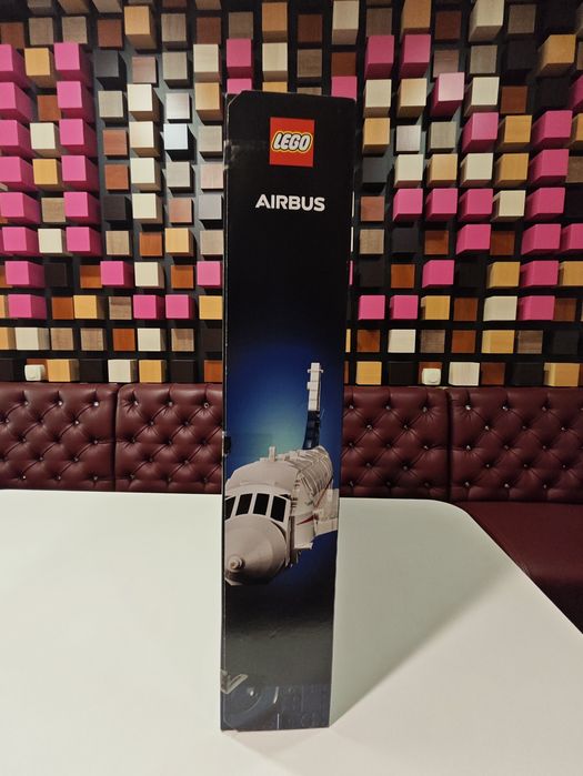 Конструктор LEGO ICONS 10318 Конкорд (2083 деталей)