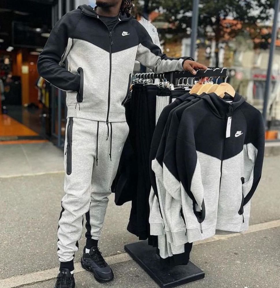 Чоловічий оригінальний спортивний костюм Nike Tech Fleece