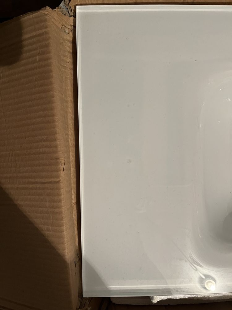 Umywalka łazienkowa biała szklana 80cm