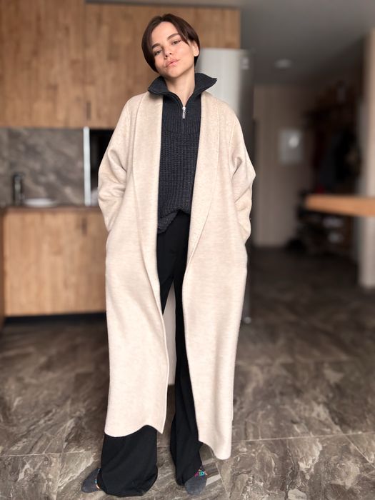 Пальто шерстяне massimo dutti