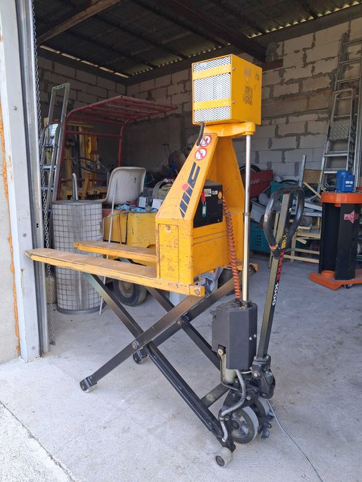 Wózek Paletowy Krzyżowy 85 cm podnoszenia hydrauliczny elektryczny