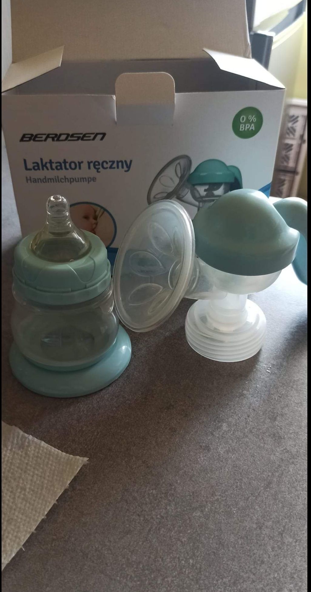 Laktator ręczny .