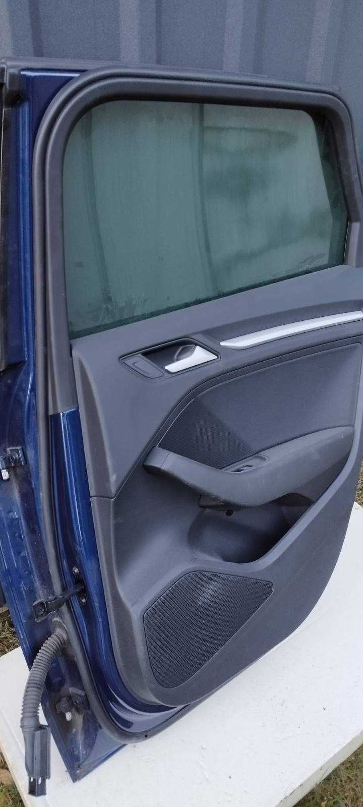 Drzwi prawe tylne Audi A3 8V