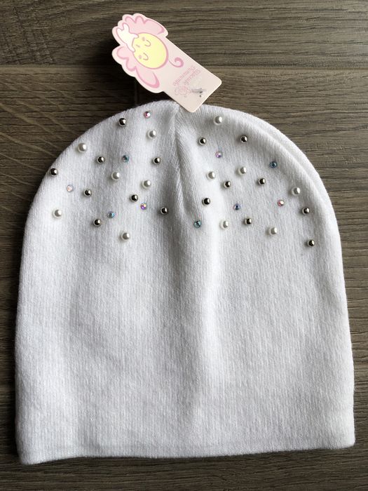 Шапка весняна дівоча